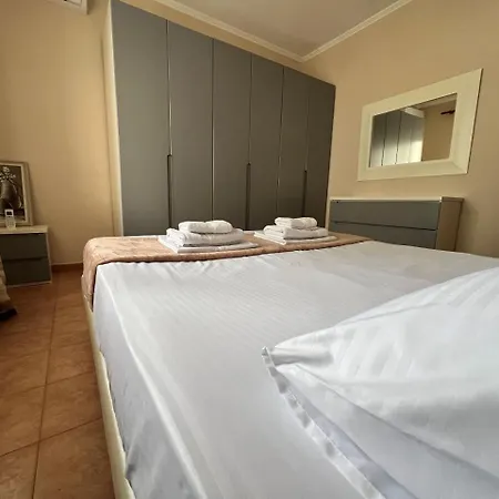 Apartment Take 5 - 2br By Kavaja Str, Sleeps 5 Ppl Tirana