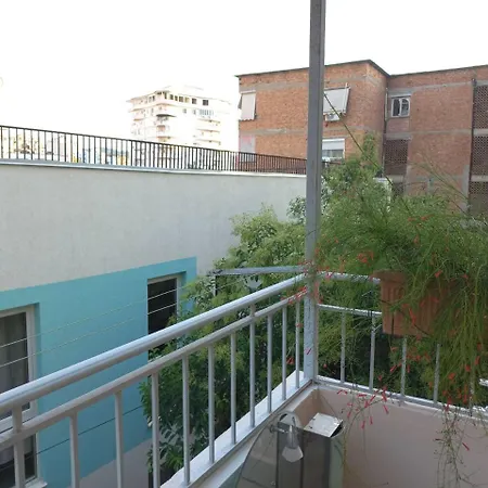 Spacious 2br - Walk To Skanderbeg Square アパート *