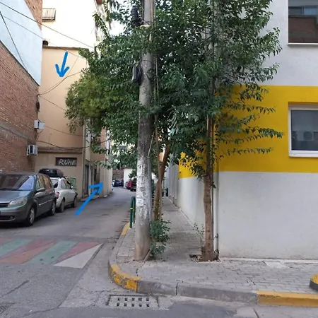 Spacious For Families & Groups * ティラナ